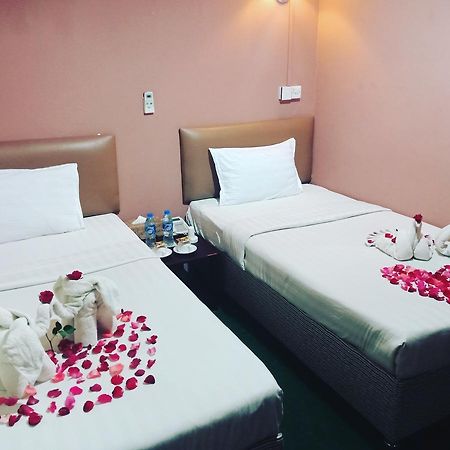 G Star Hotel Янгон Экстерьер фото